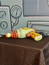 Load image into Gallery viewer, Raygun - Glazed "Bubble-Maker"