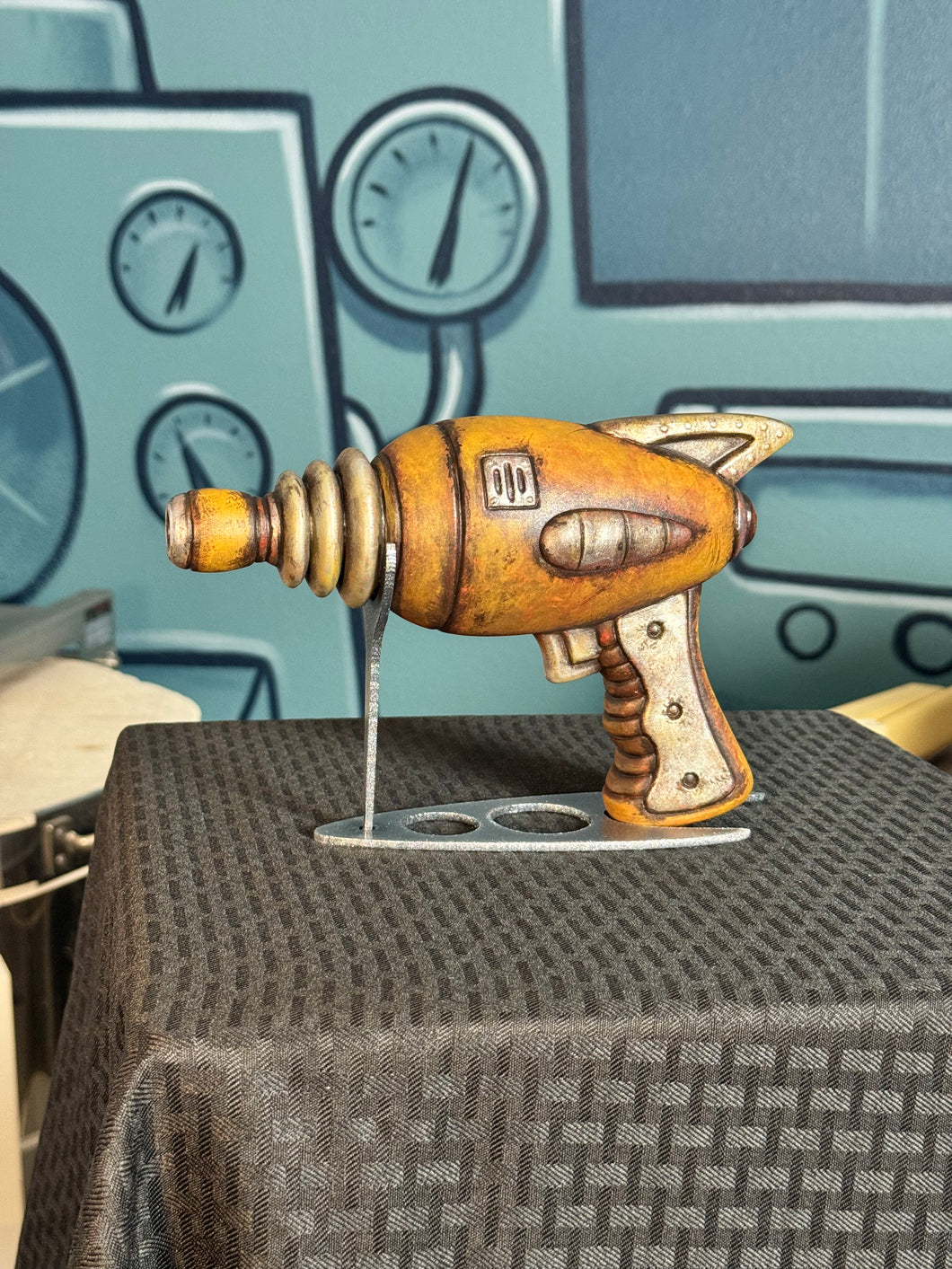Raygun Art Sculpture 1