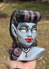 Load image into Gallery viewer, Vamp Ghoul Streaked
