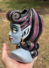 Load image into Gallery viewer, Vamp Ghoul Streaked
