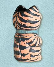 Load image into Gallery viewer, Cut Guts AP 1/1 Tiki Mug - Tiger Striped Stoneware
