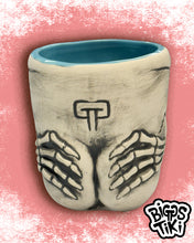 Load image into Gallery viewer, Tiki Ta-Tas Import Tiki Mug
