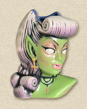 Load image into Gallery viewer, Vamp Ghoul AP 1/1 - Green/Purple Stoneware
